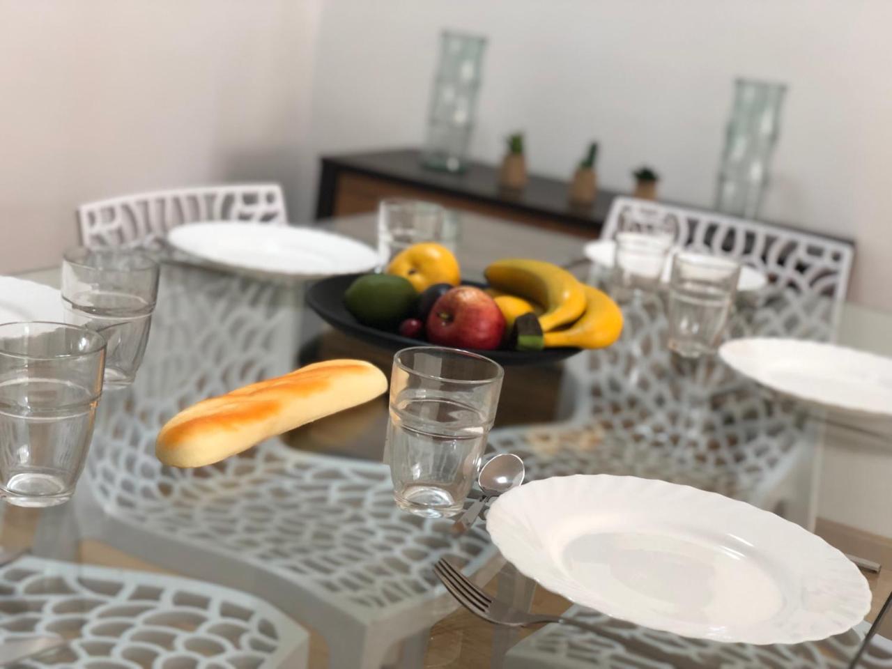 For A Stay Villa Cristal 萨洛 外观 照片